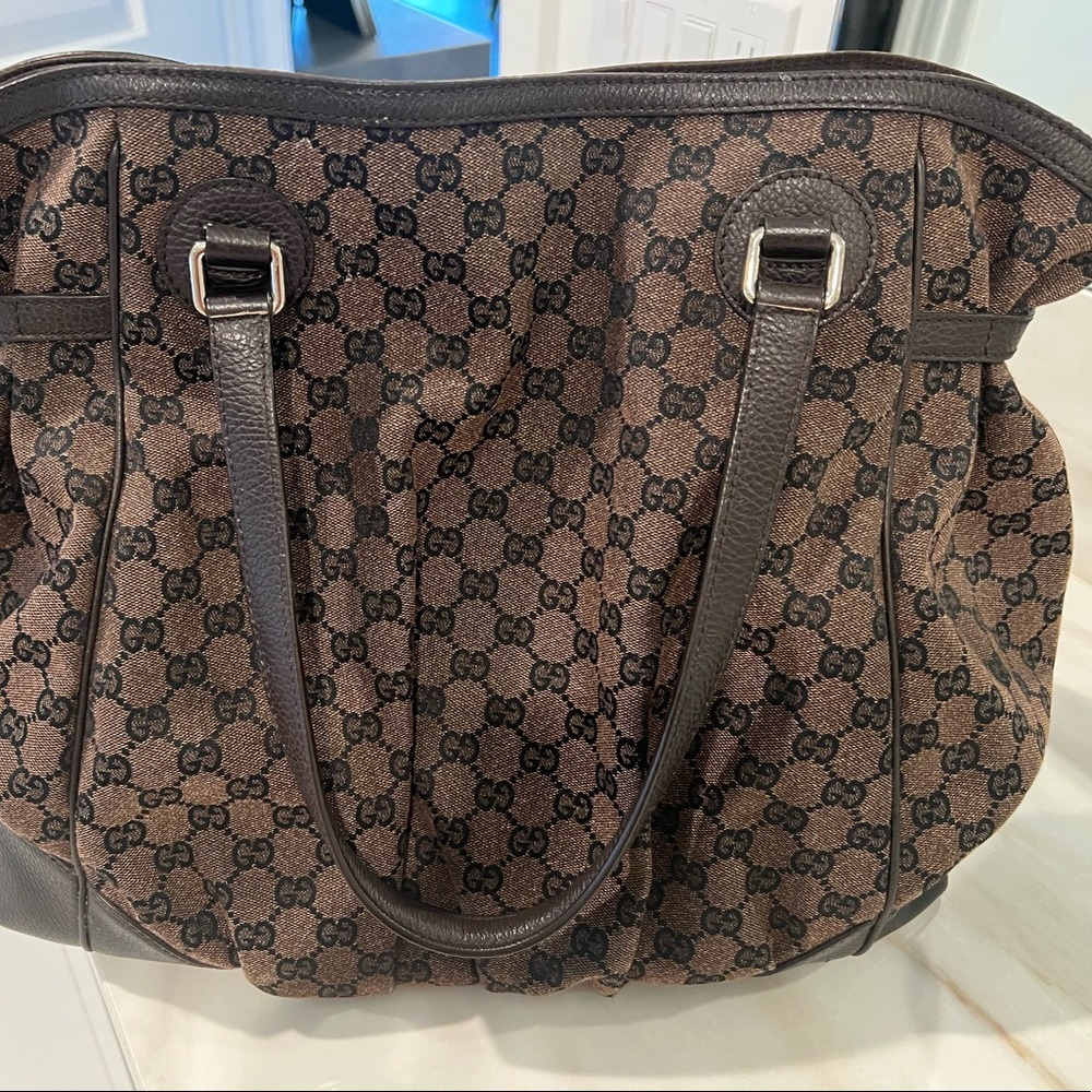 Gucci Brown Signature GG Full Moon Tote